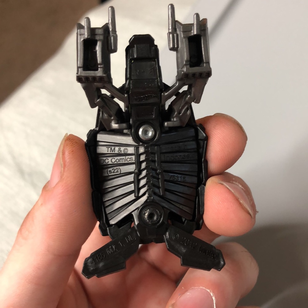 The Bat 🦇 - Picture 6 of 10